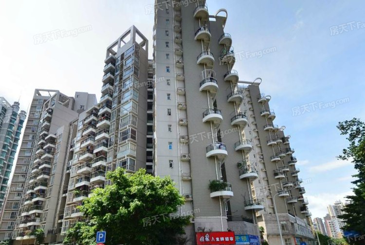 深圳龙海家园电梯广告价格_怎么投放?- 传不